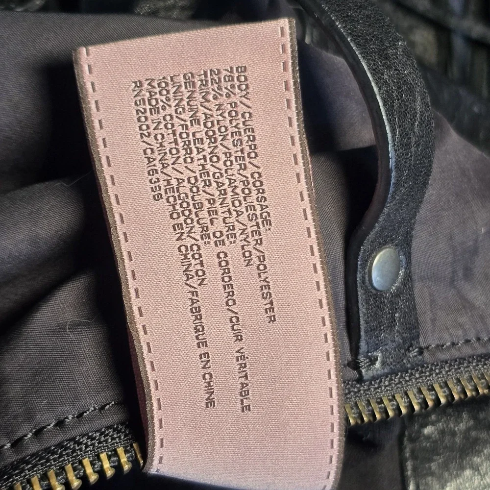 Rare Vtg JUICY Courture Studded Leather Grunge Goth Shoulder Tassel Y2k Turnlock - Picture 11 of 14